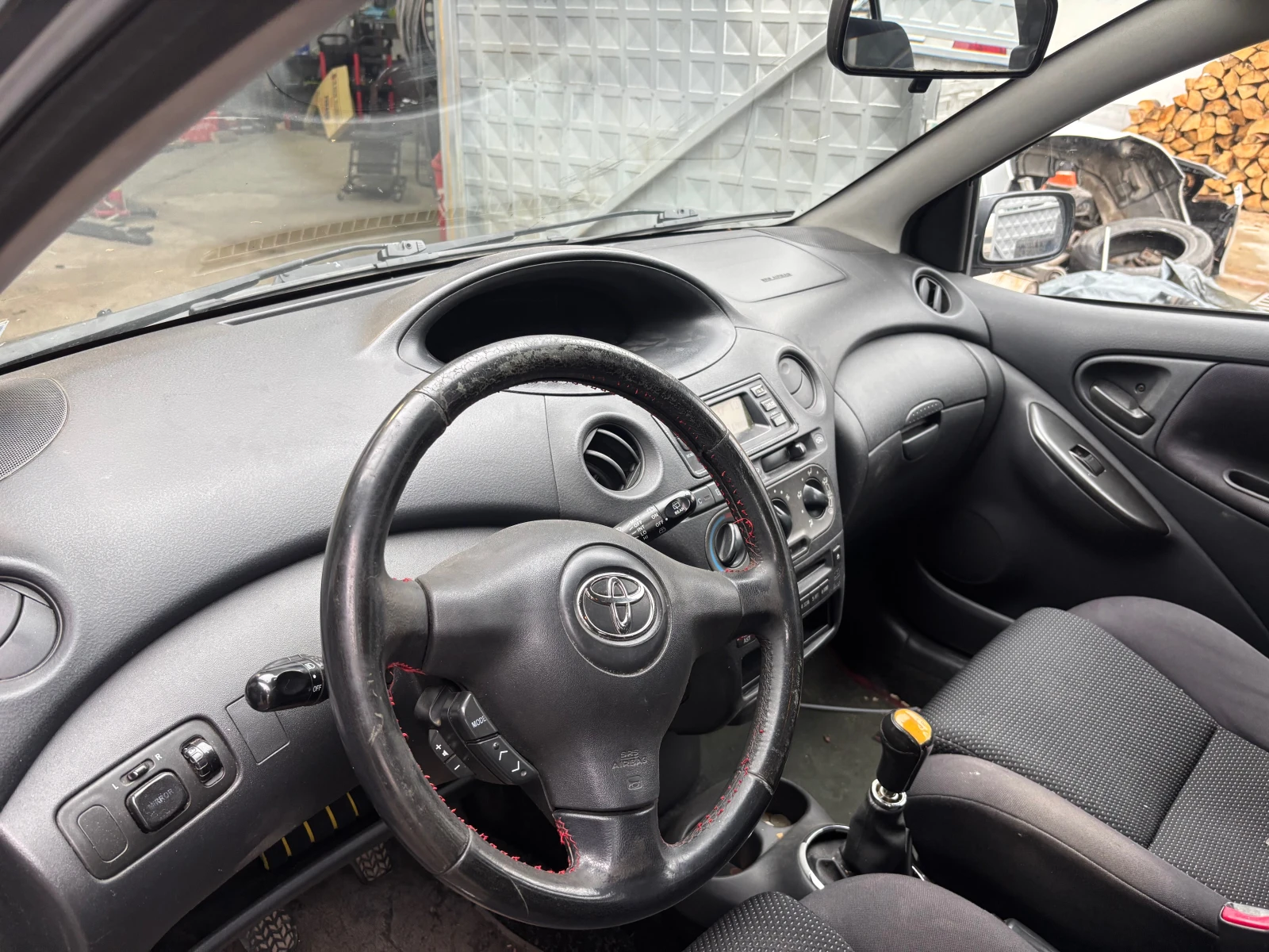 Toyota Yaris 1.0 i | Mobile.bg � ����������� 5