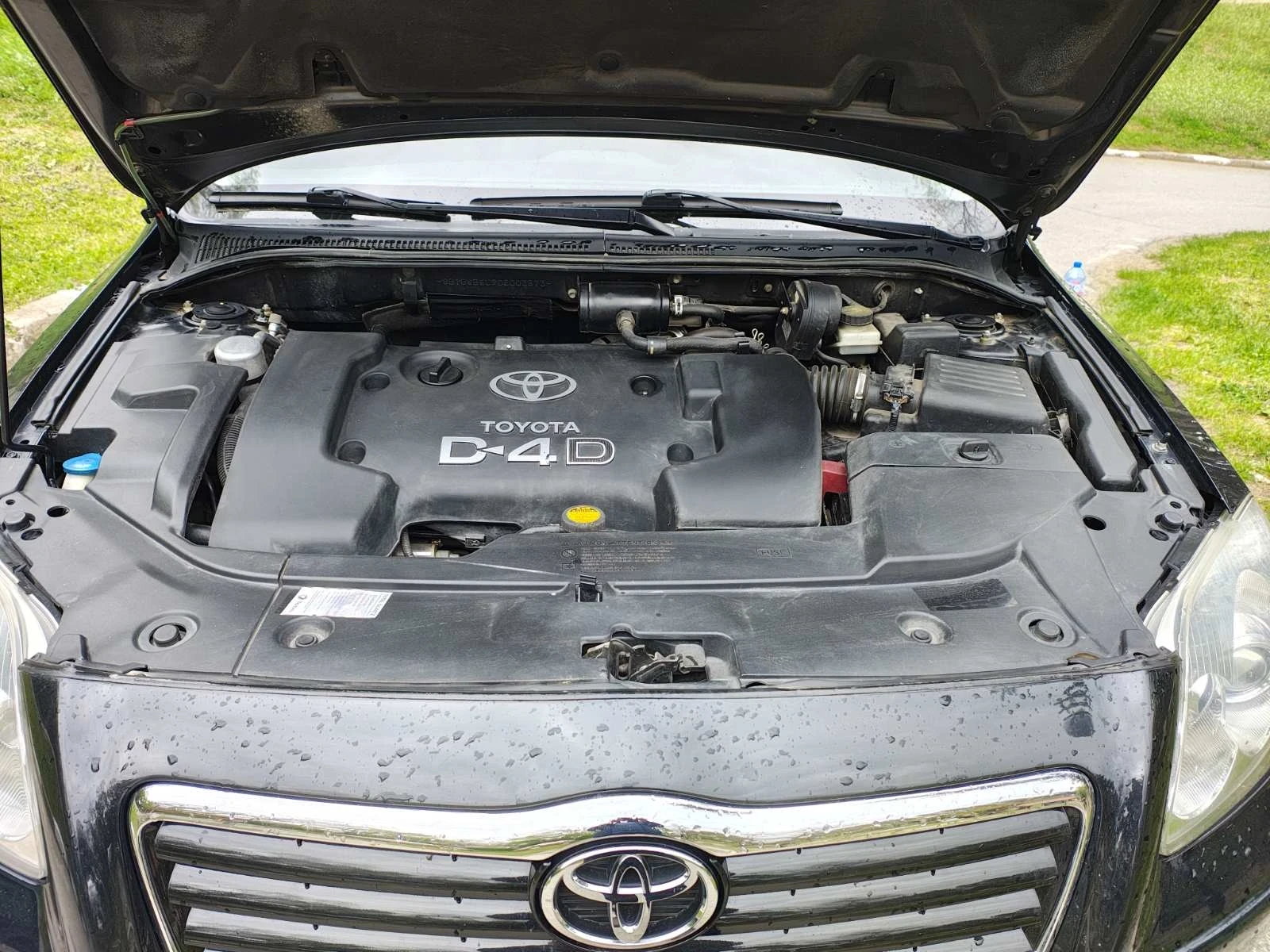 Toyota Avensis, снимка 13 - Автомобили и джипове - 54404875