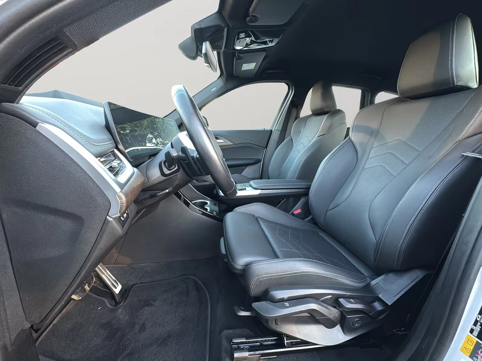 BMW iX1 xDrive30 M-Sport Ad.LED DISTR 360* HUD Winter Pack | Mobile.bg � ����������� 9