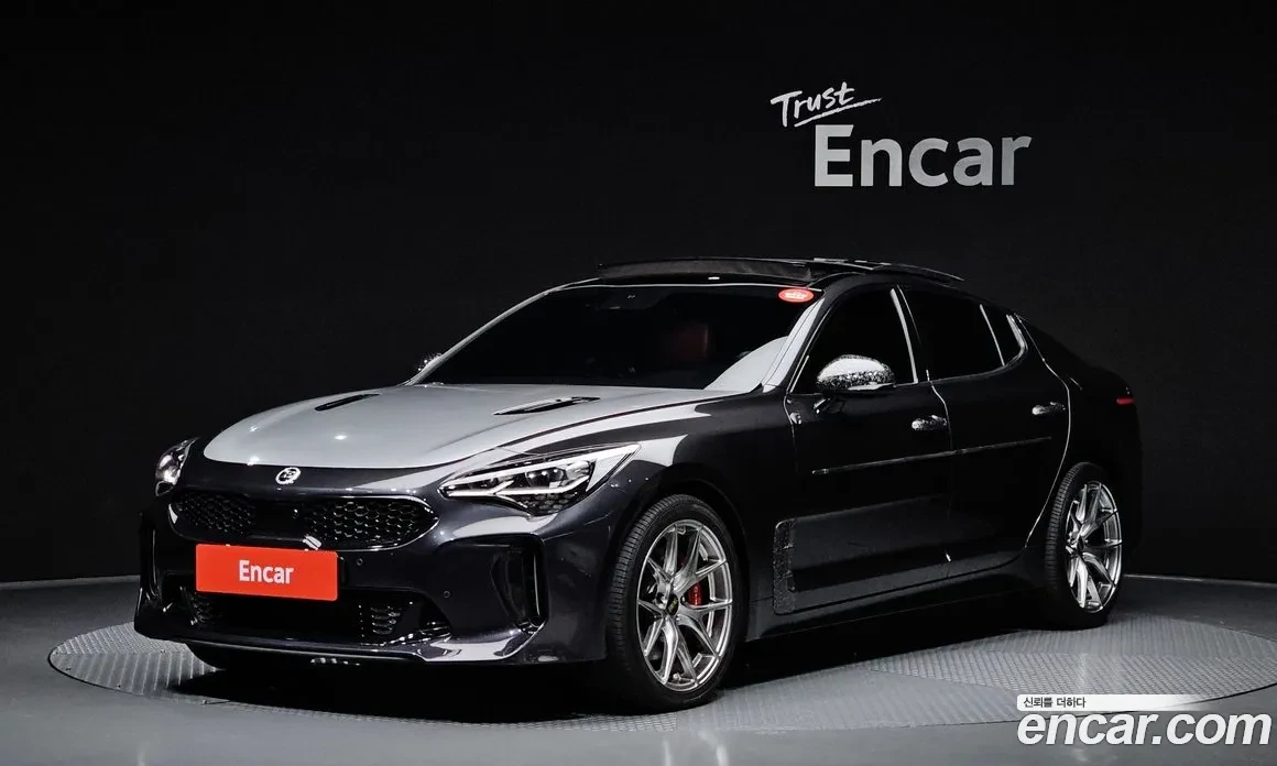 Kia Stinger AWD * HeadsUp * Обдух/Подгрев * 360