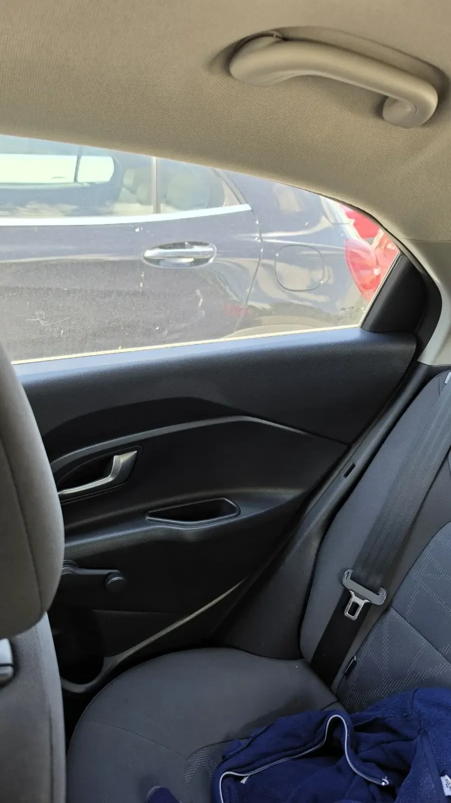 Kia Rio, снимка 11 - Автомобили и джипове - 54737892
