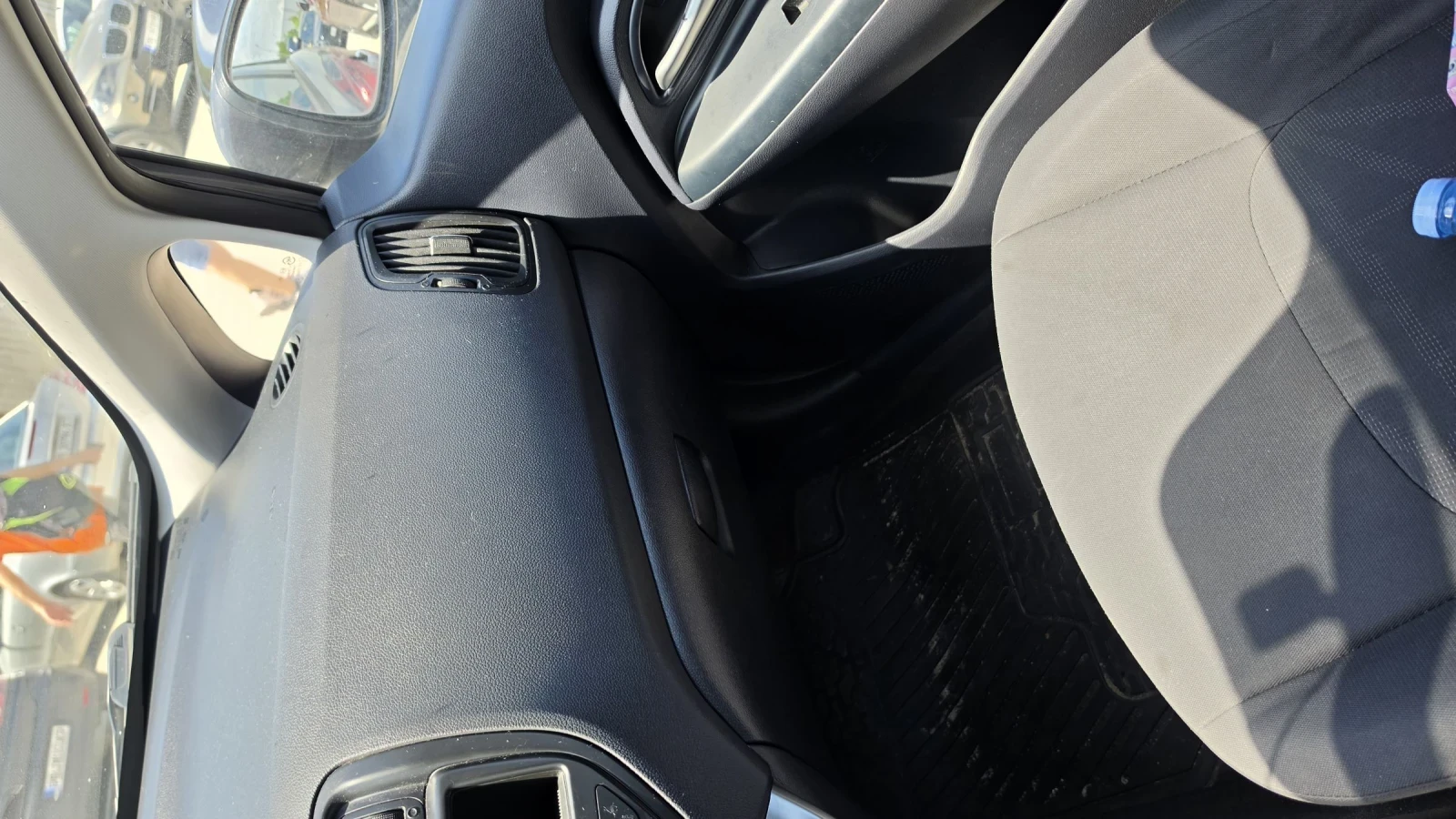 Kia Rio, снимка 7 - Автомобили и джипове - 54737892