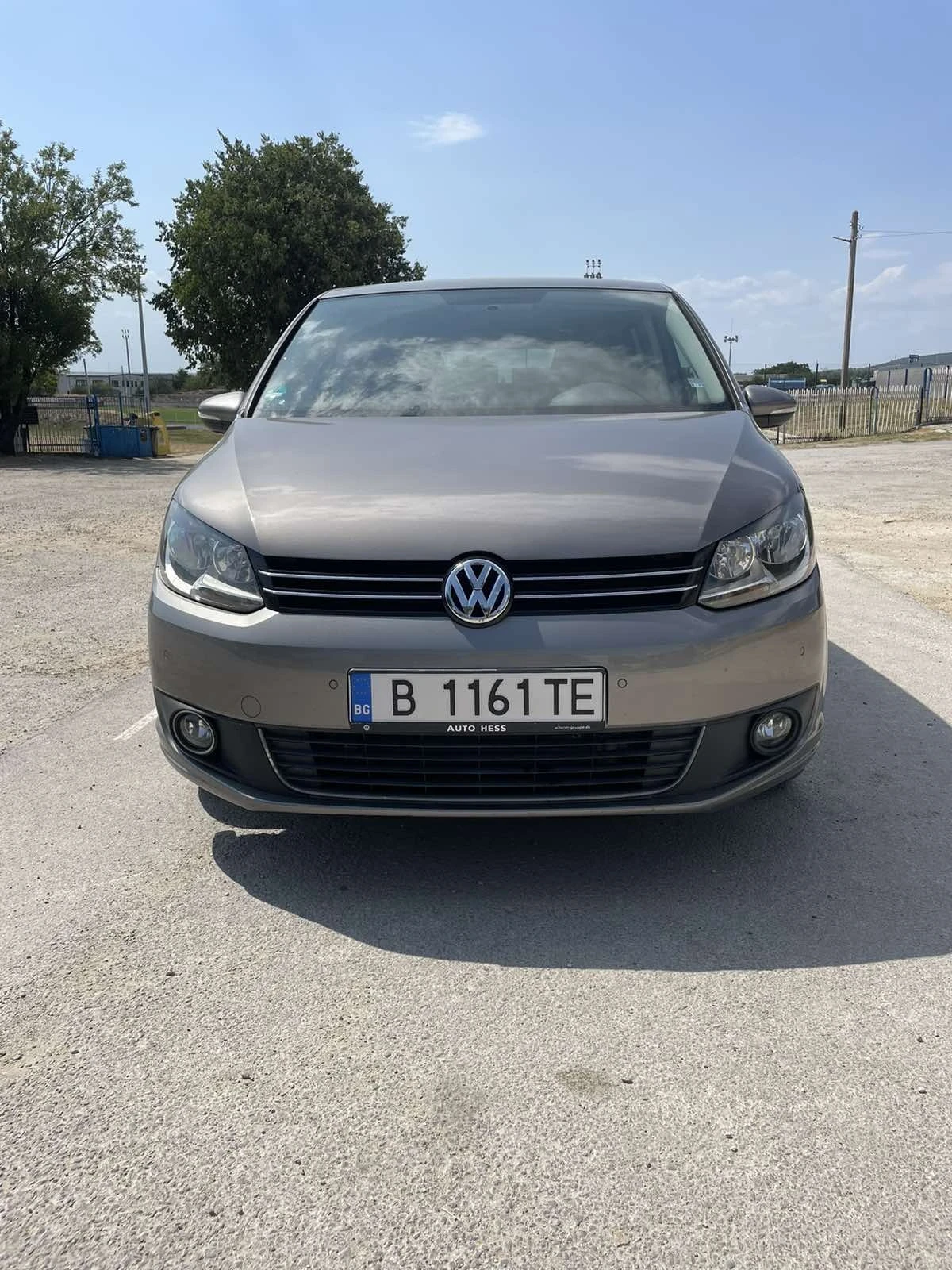 VW Touran 1.6 tdi bluemotion, снимка 4 - Автомобили и джипове - 55942555