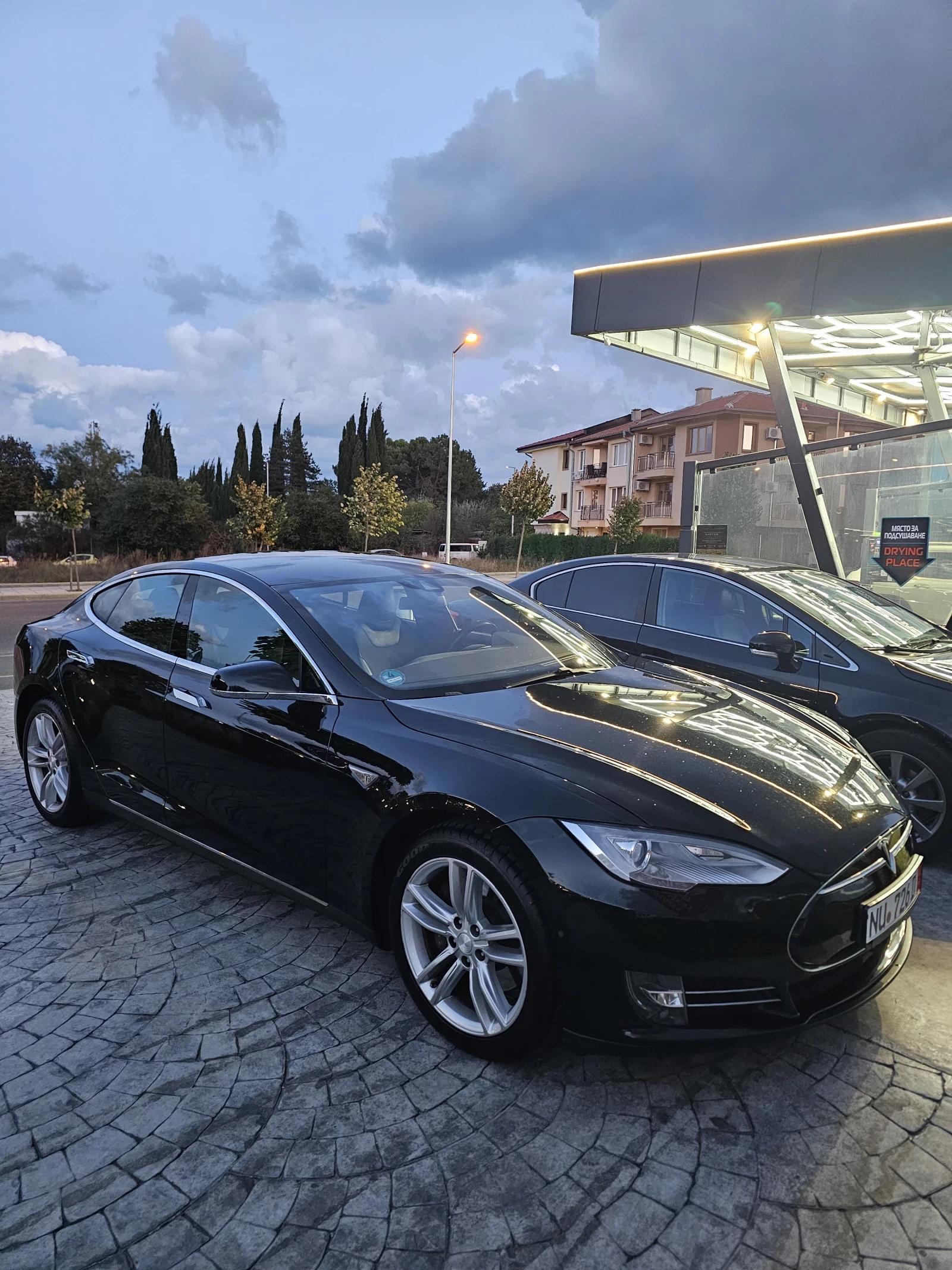 Tesla Model S 85D 420hp, снимка 3 - Автомобили и джипове - 56339166