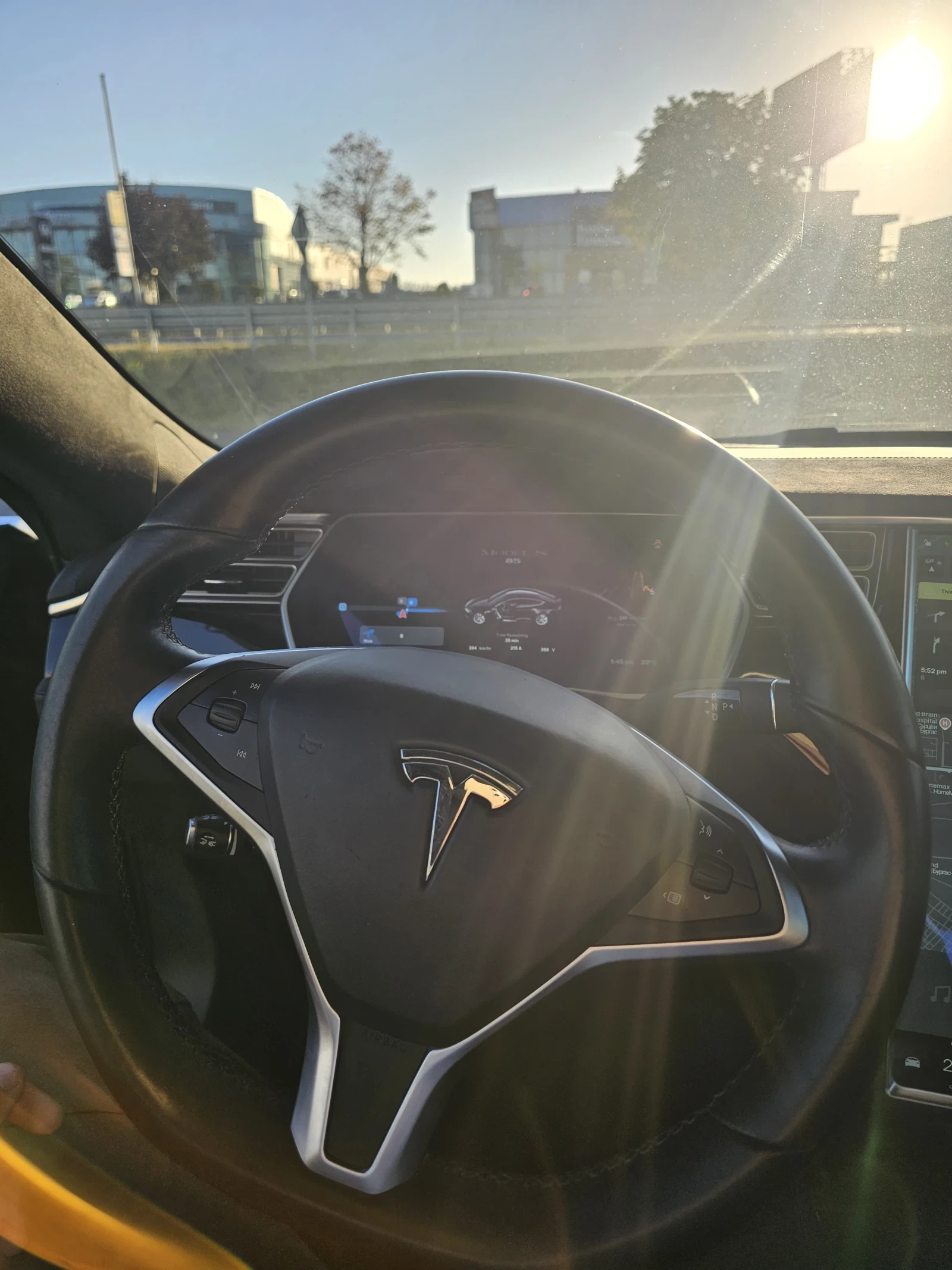 Tesla Model S 85D 420hp, снимка 9 - Автомобили и джипове - 56339166