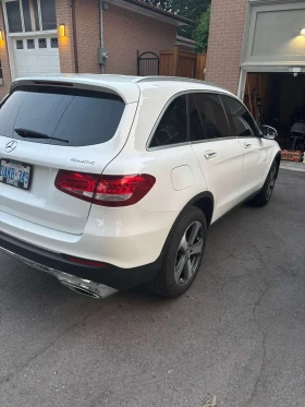 Mercedes-Benz GLC 300 * PANO * ПОДГРЕВИ * КАМЕРА * ПАМЕТ * NAVI, снимка 3