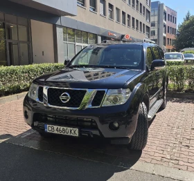 Nissan Pathfinder 3.0 V6 dCi 7 места, снимка 1