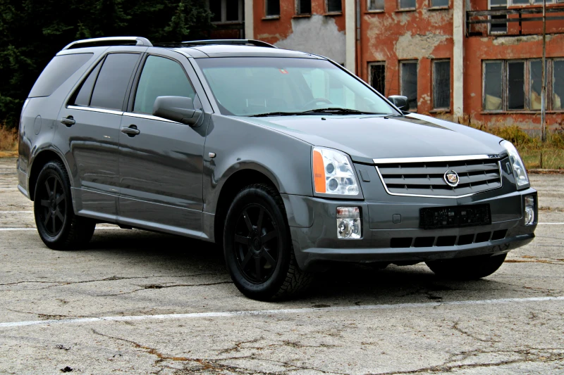 Cadillac Srx 4.6 NORTHSTAR V8 Full Екстри Швейцария, снимка 8 - Автомобили и джипове - 47945097