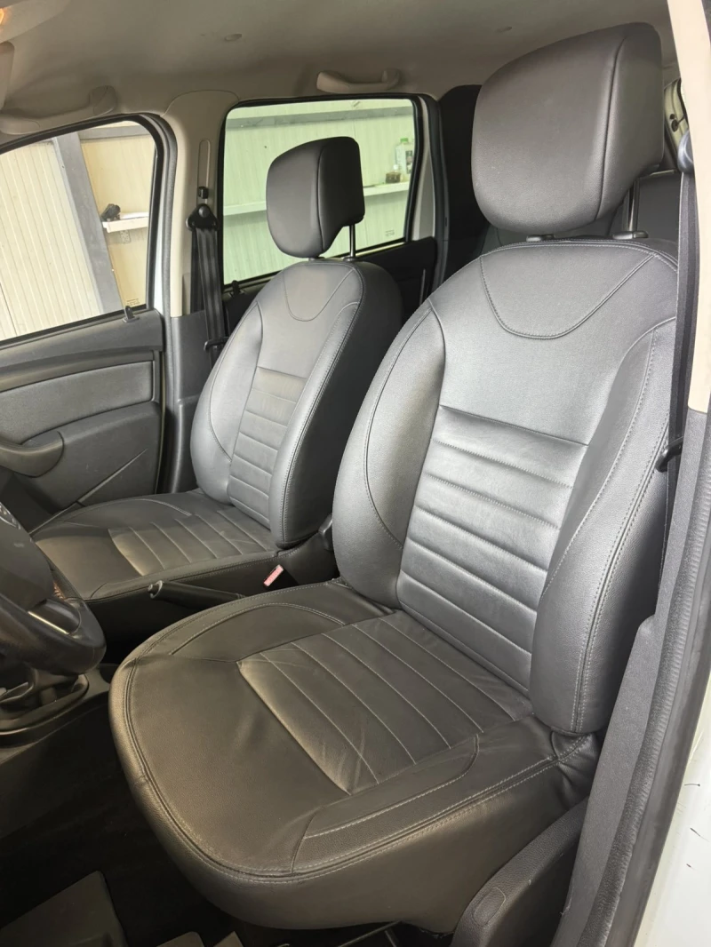 Dacia Duster 1.5DCI 4X4, снимка 7 - Автомобили и джипове - 51984182