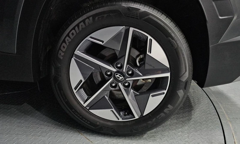 Hyundai Tucson Gasoline 1.6 Turbo 2WD Premium, снимка 5 - Автомобили и джипове - 52046255