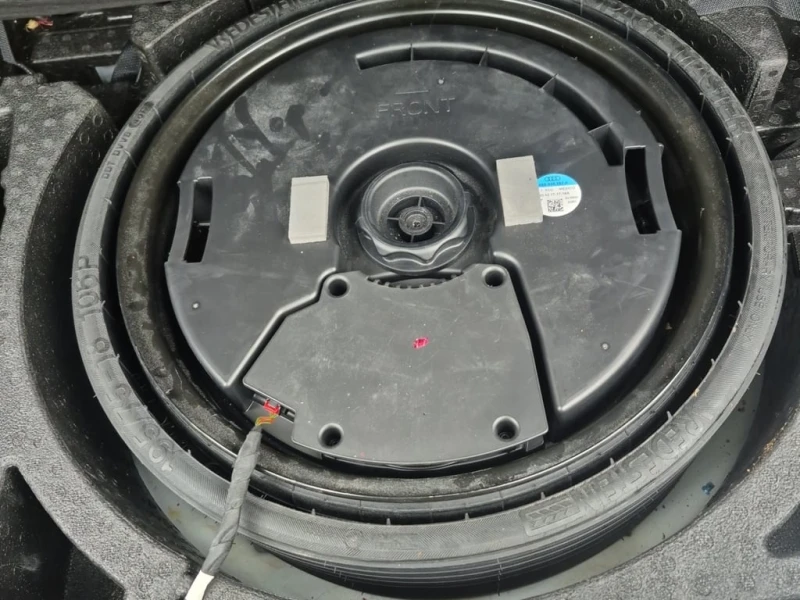 Audi Q5 * TECH PRESTIGE * CARFAX * БЕЗ ПЪРВОНАЧАЛНА ВНОСКА, снимка 15 - Автомобили и джипове - 52957019