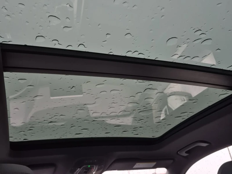 Audi Q5 * TECH PRESTIGE * CARFAX * БЕЗ ПЪРВОНАЧАЛНА ВНОСКА, снимка 12 - Автомобили и джипове - 52957019