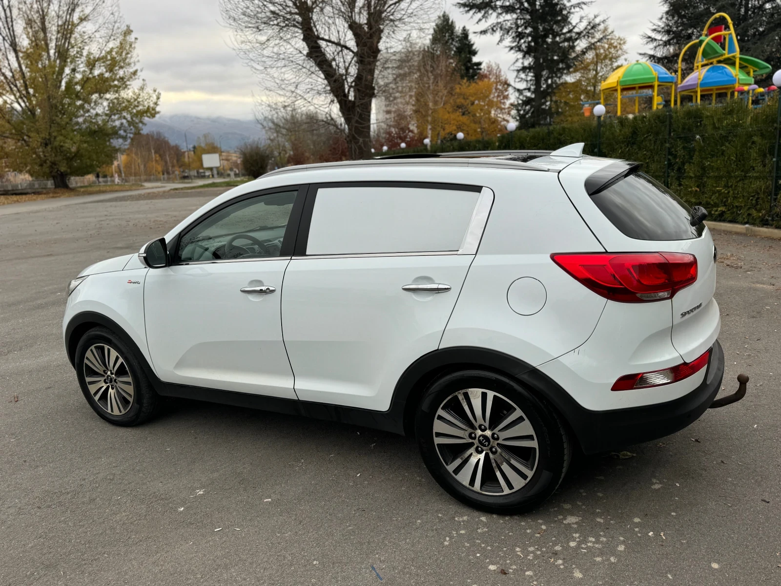 Kia Sportage 2.0crdi 184ks 4x4 N1 FULL AVTOMAT - изображение 3