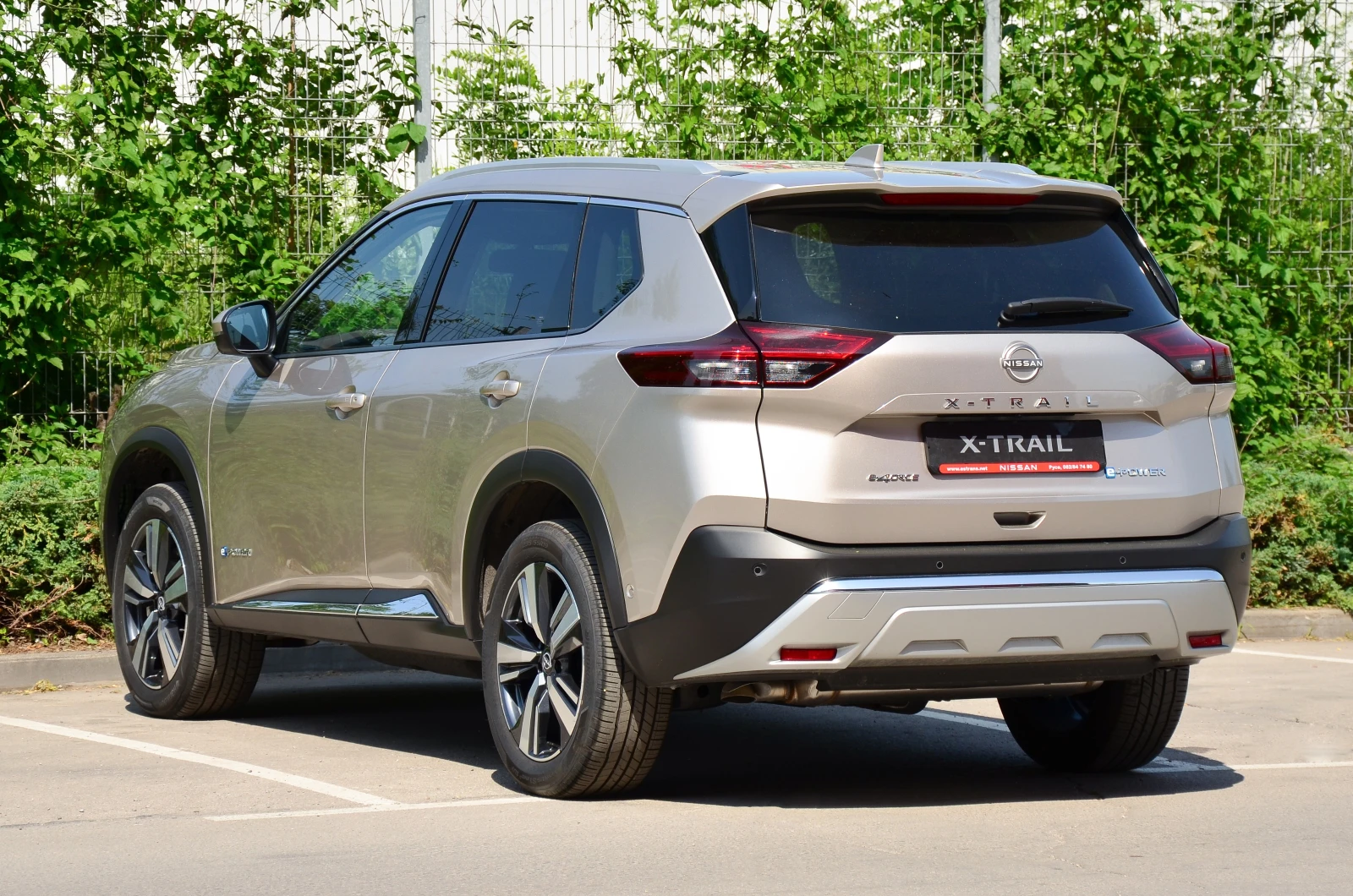Nissan X-trail e-4orce 4WD - изображение 4