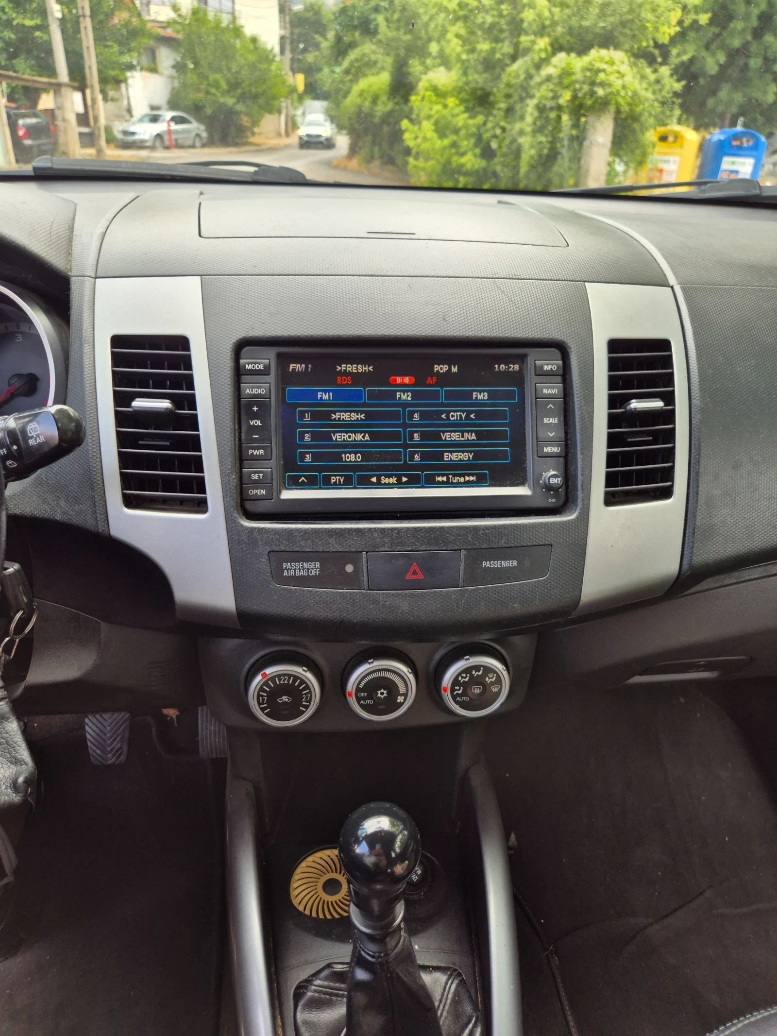 Citroen C-Crosser 2.2 HDI 4x4  - изображение 7