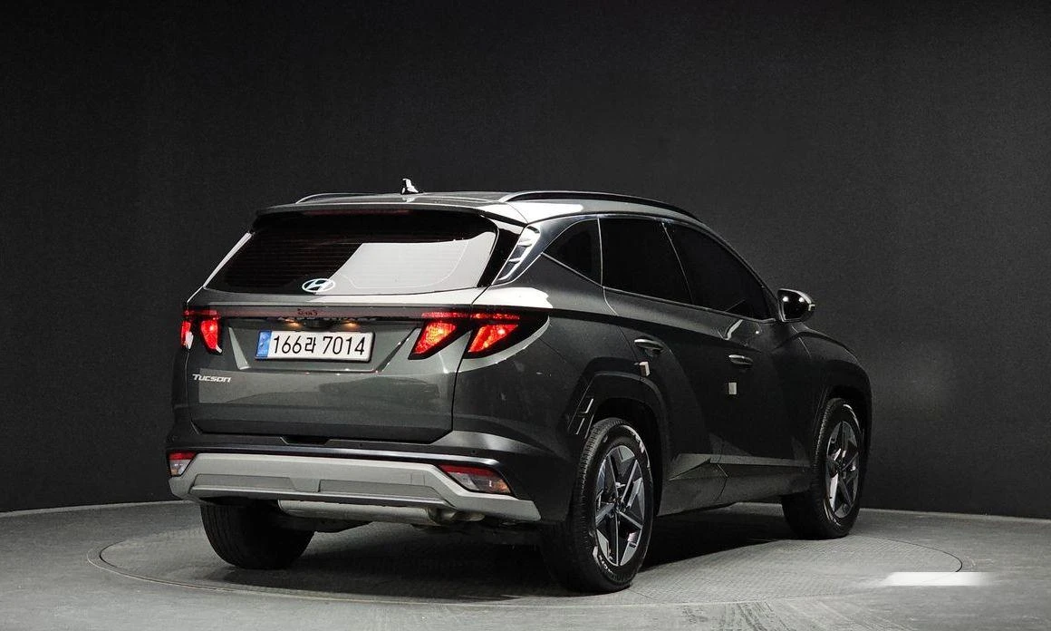 Hyundai Tucson Gasoline 1.6 Turbo 2WD Premium - изображение 2