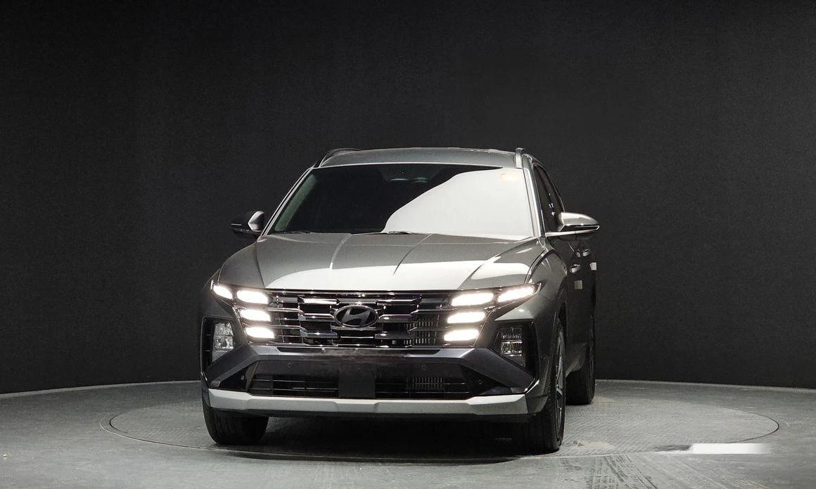 Hyundai Tucson Gasoline 1.6 Turbo 2WD Premium - изображение 3