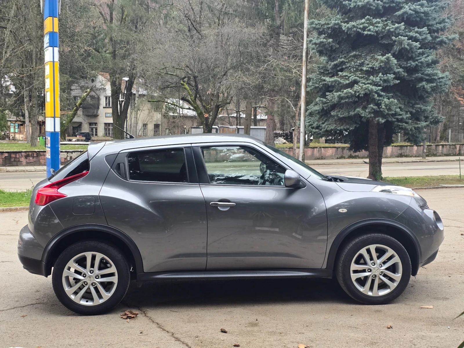 Nissan Juke 1.6i 190 �.�. ���������  | Mobile.bg � ����������� 4