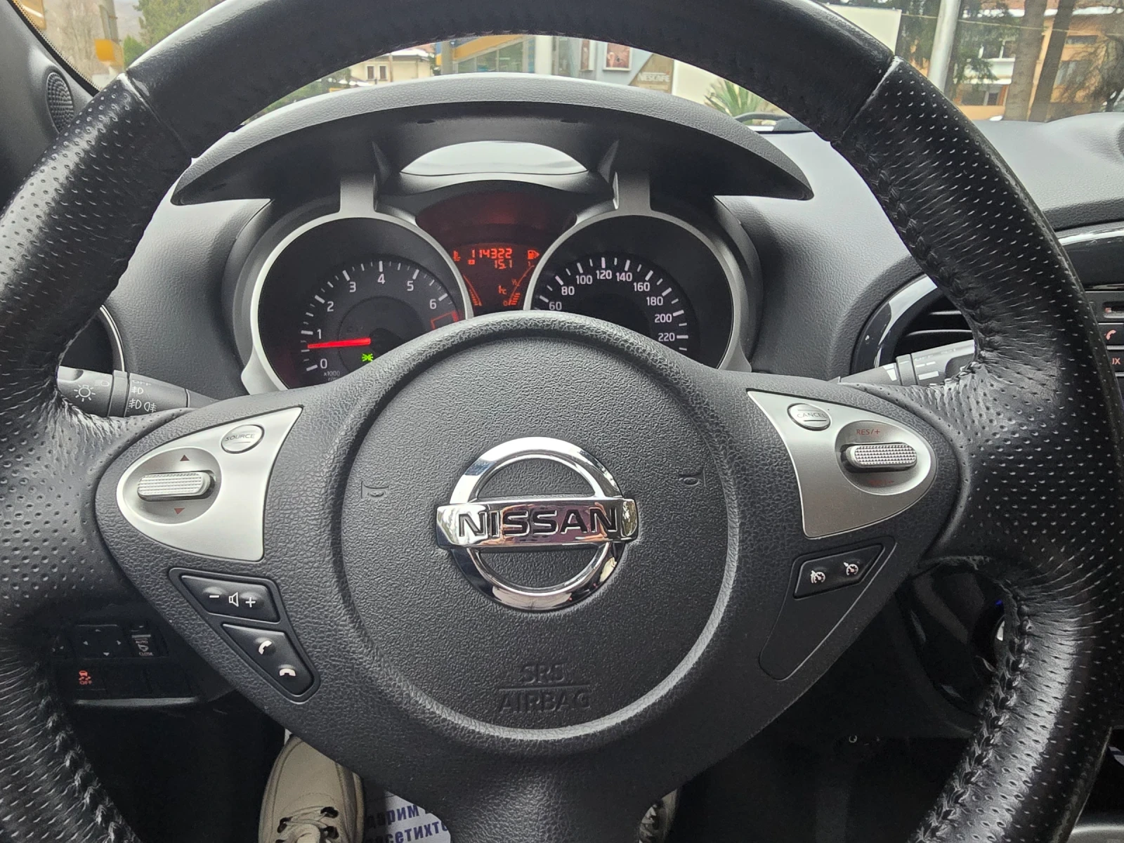 Nissan Juke 1.6i 190 �.�. ���������  | Mobile.bg � ����������� 12