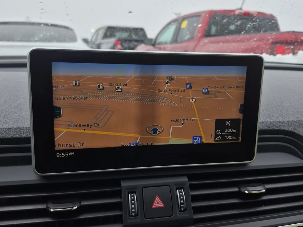 Audi Q5 * TECH PRESTIGE * CARFAX * БЕЗ ПЪРВОНАЧАЛНА ВНОСКА - изображение 10