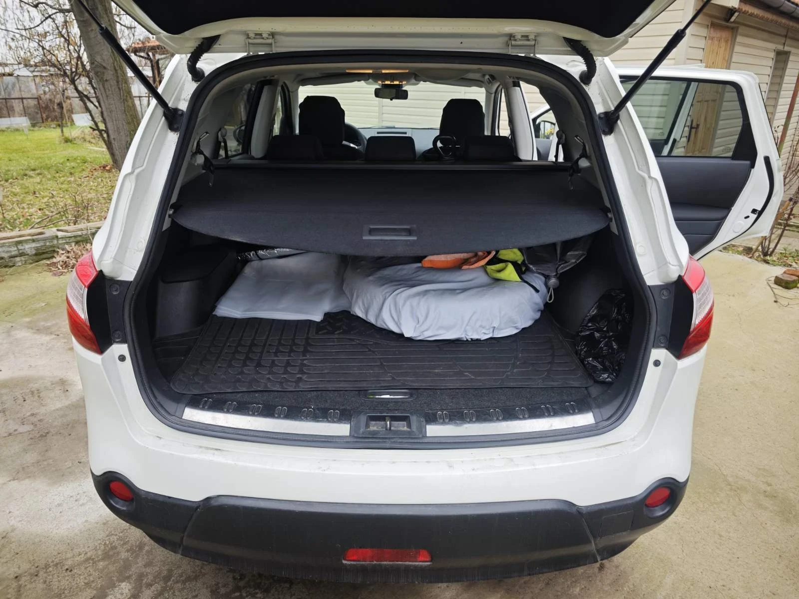 Nissan Qashqai + 2  4х4 - изображение 4