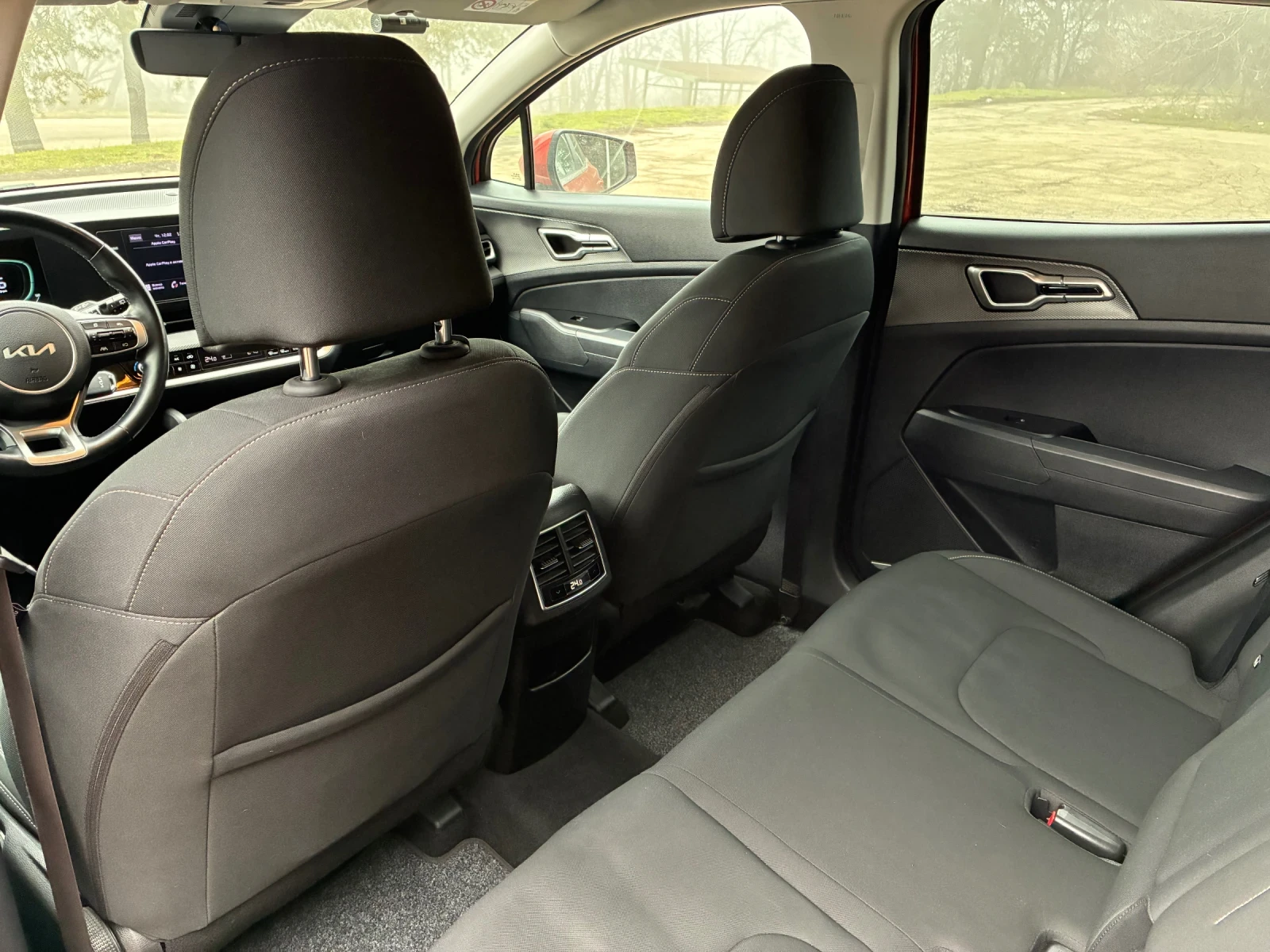 Kia Sportage 1.6 T-GDI гаранционна - изображение 9