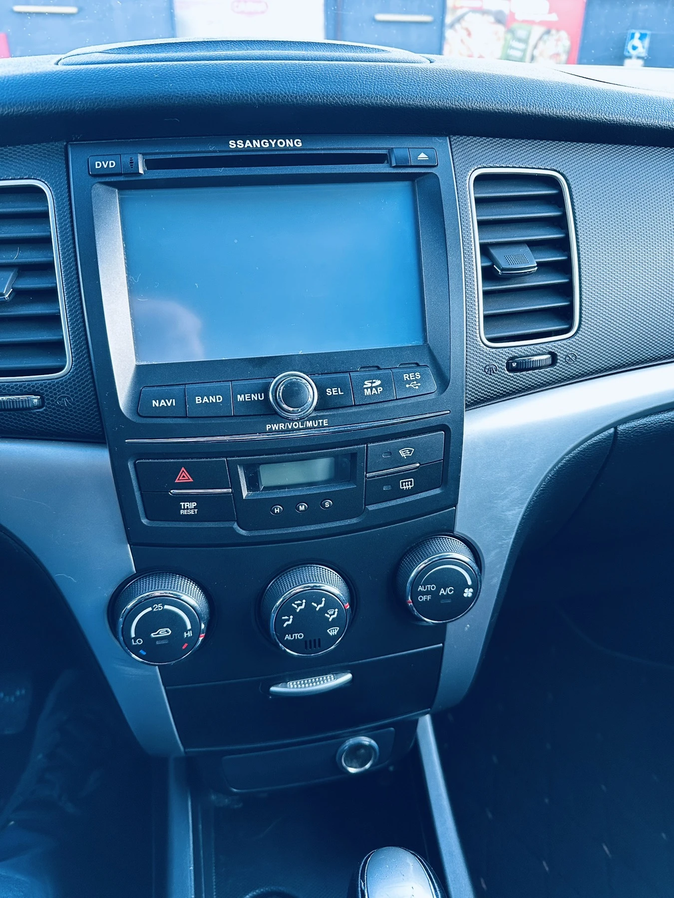 SsangYong Korando | Mobile.bg � ����������� 11