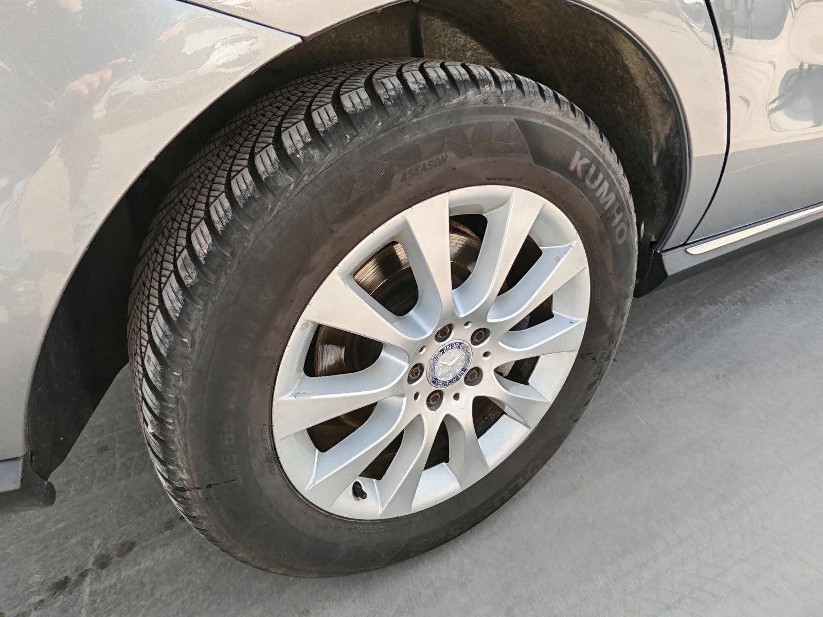 Mercedes-Benz ML 350 4 Matic* Airmatic* Memory* LED* Harman/Kardon, снимка 17 - Автомобили и джипове - 53866864