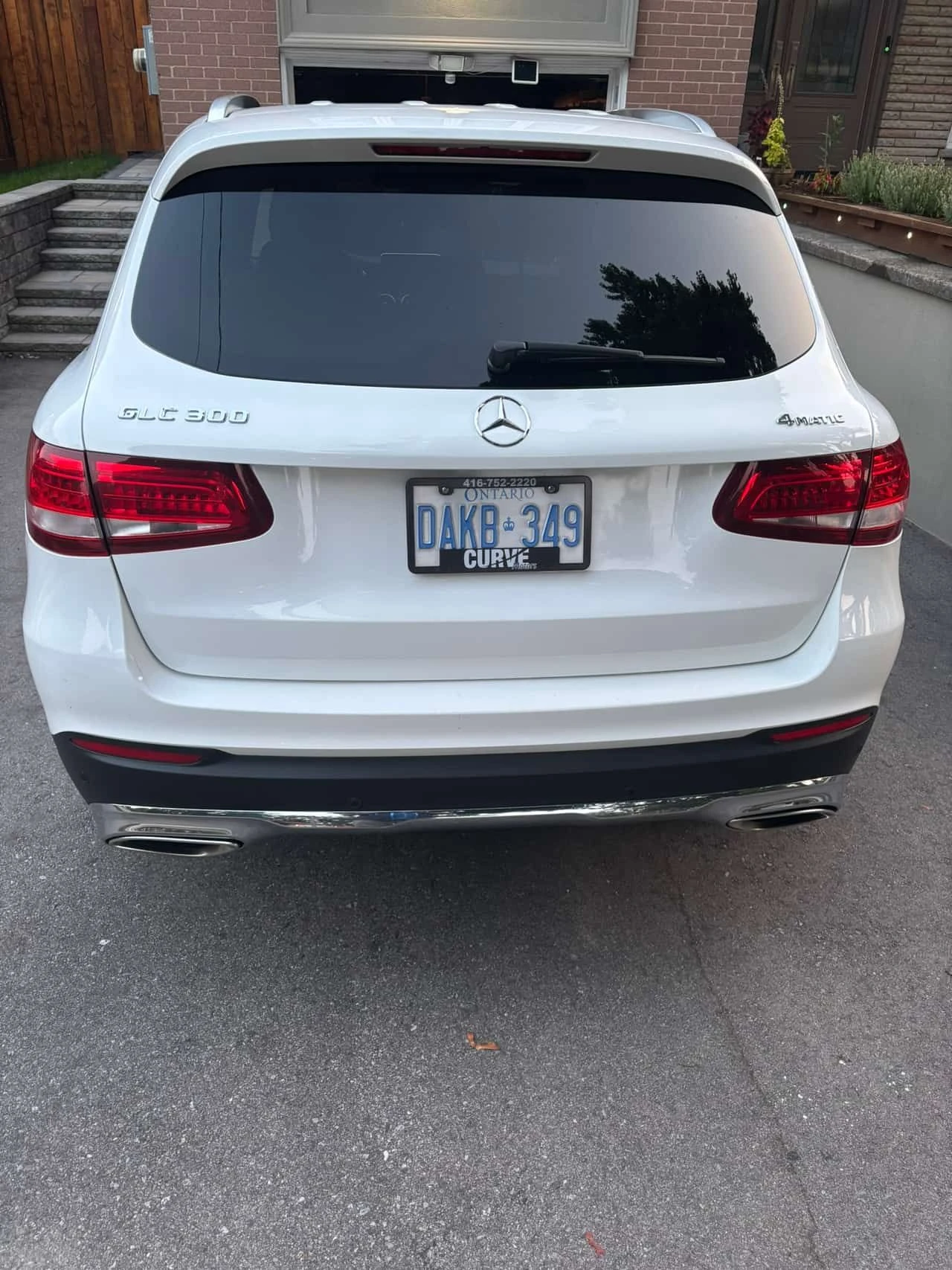 Mercedes-Benz GLC 300 * PANO * ПОДГРЕВИ * КАМЕРА * ПАМЕТ * NAVI, снимка 6 - Автомобили и джипове - 54117089