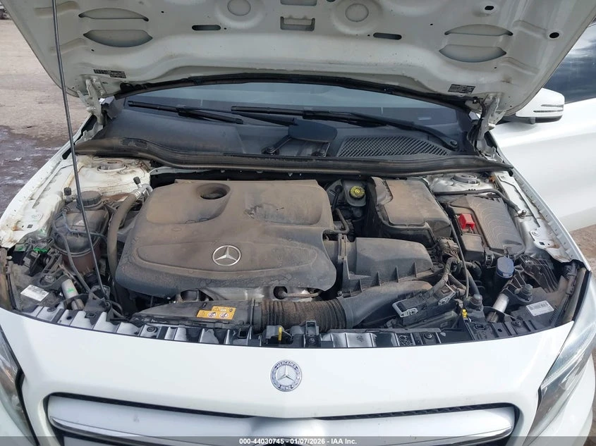 Mercedes-Benz GLA 250 4Matic, снимка 10 - Автомобили и джипове - 54143206