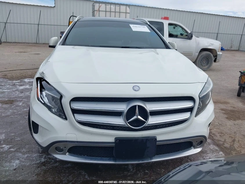 Mercedes-Benz GLA 250 4Matic, снимка 12 - Автомобили и джипове - 54143206