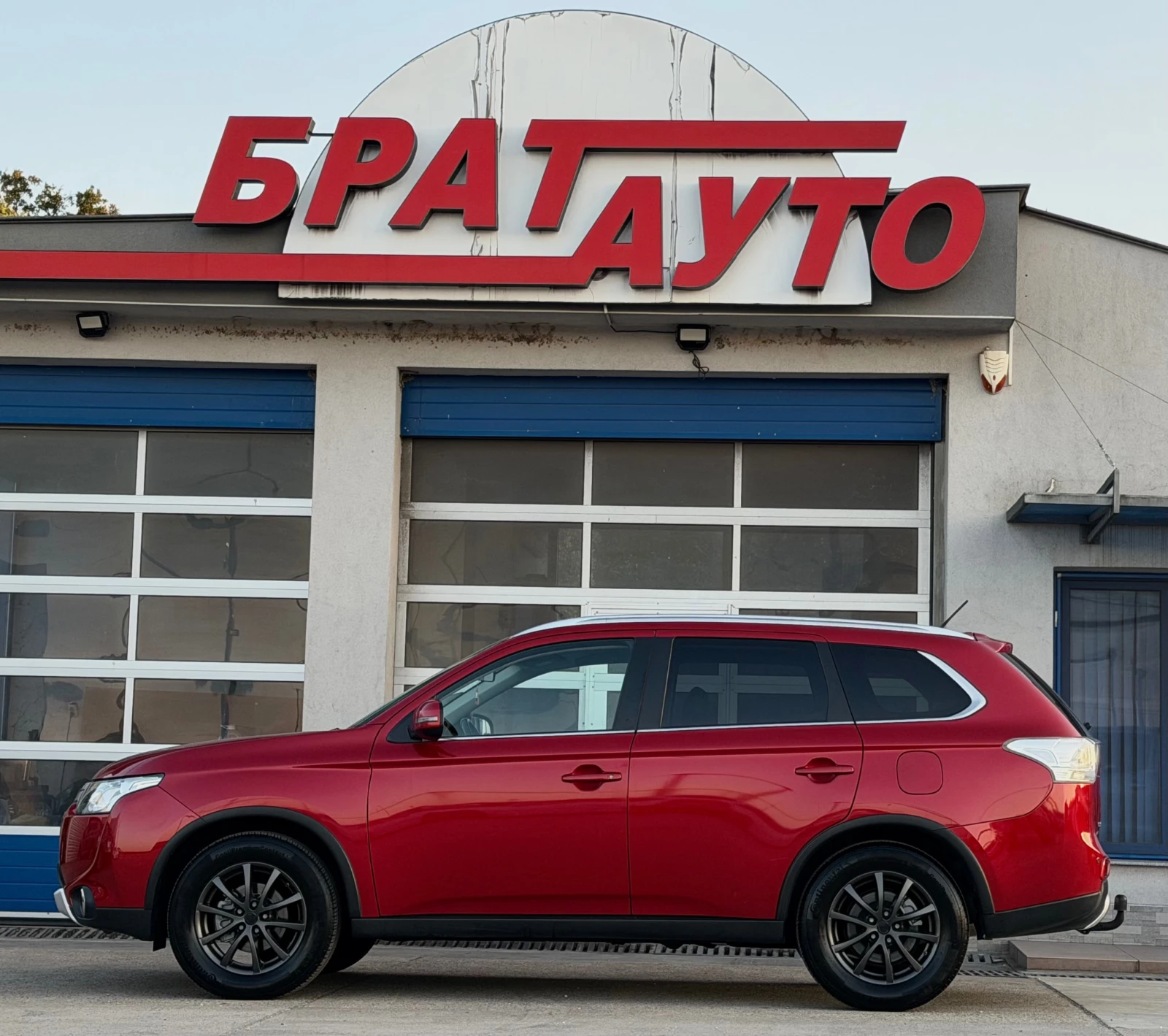 Mitsubishi Outlander 2.2DI-D/EXECUTIVE/4X4, снимка 7 - Автомобили и джипове - 55073415