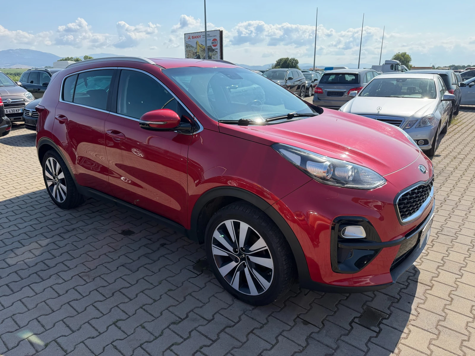 Kia Sportage 1.6CRDI NAVI/KAMERA EURO 6, снимка 4 - Автомобили и джипове - 55175990