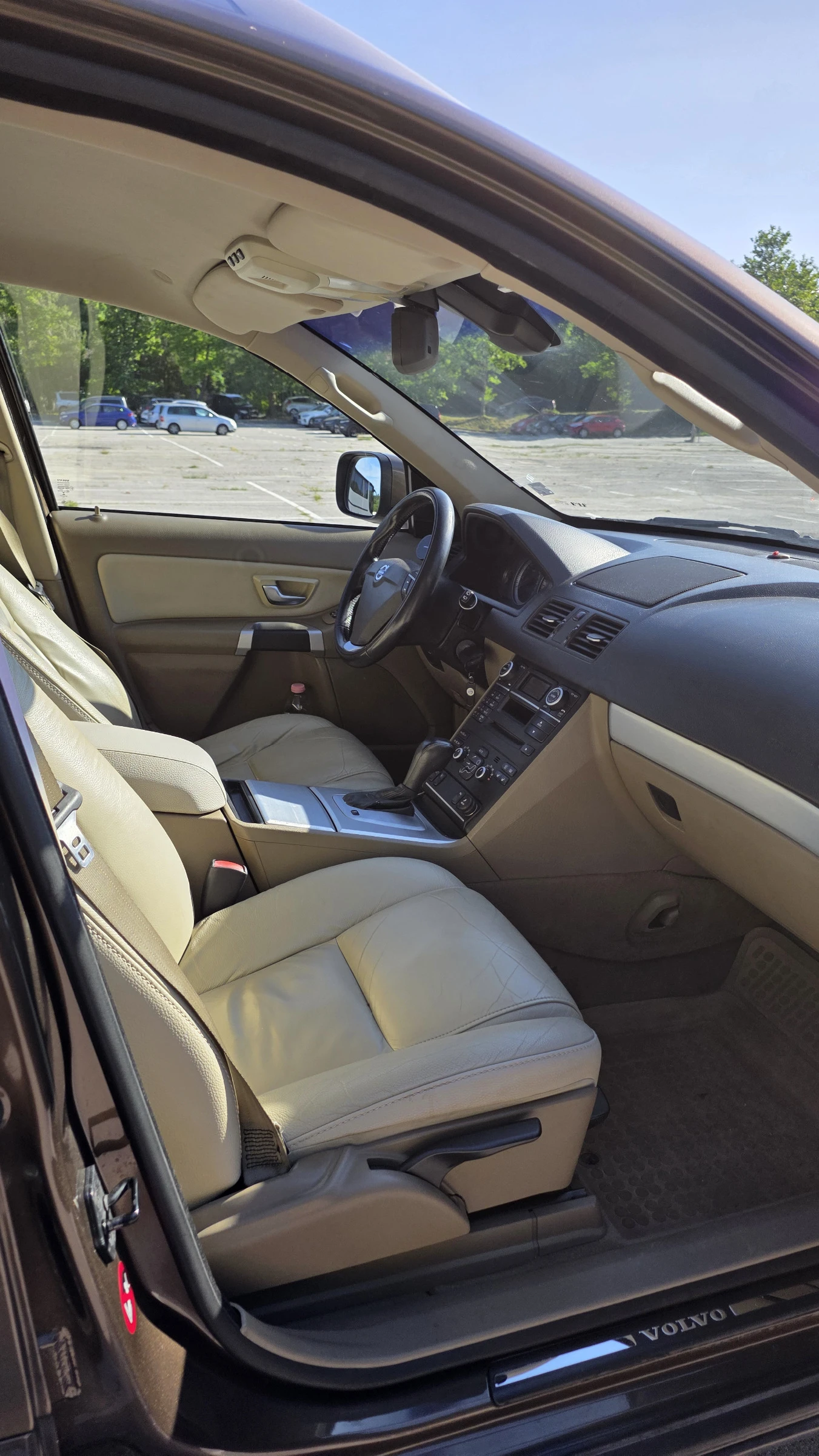 Volvo Xc90 D5, снимка 11 - Автомобили и джипове - 55298855