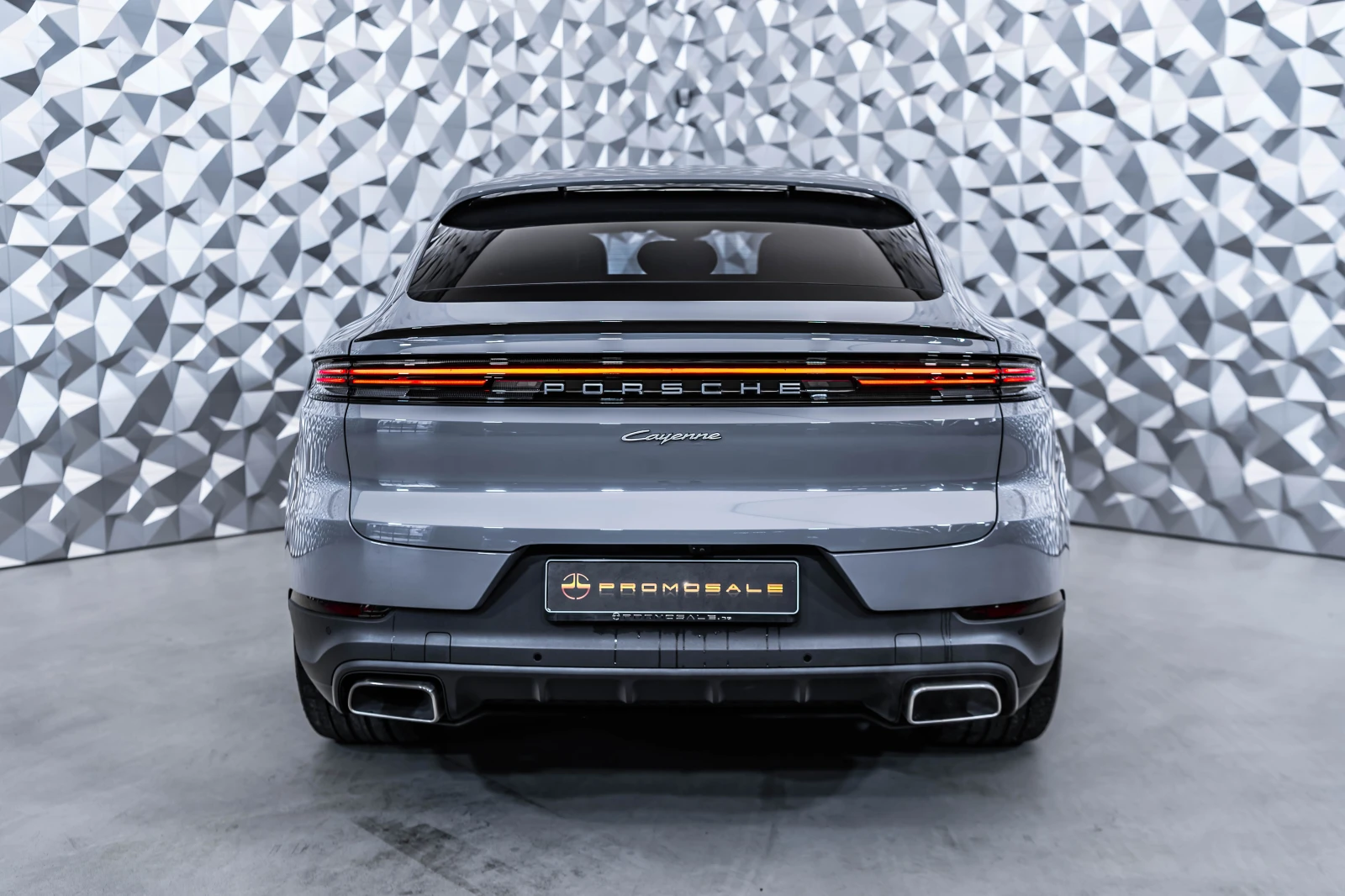 Porsche Cayenne E-Hybrid Coupe * Bose * Pano , снимка 5 - Автомобили и джипове - 55747503