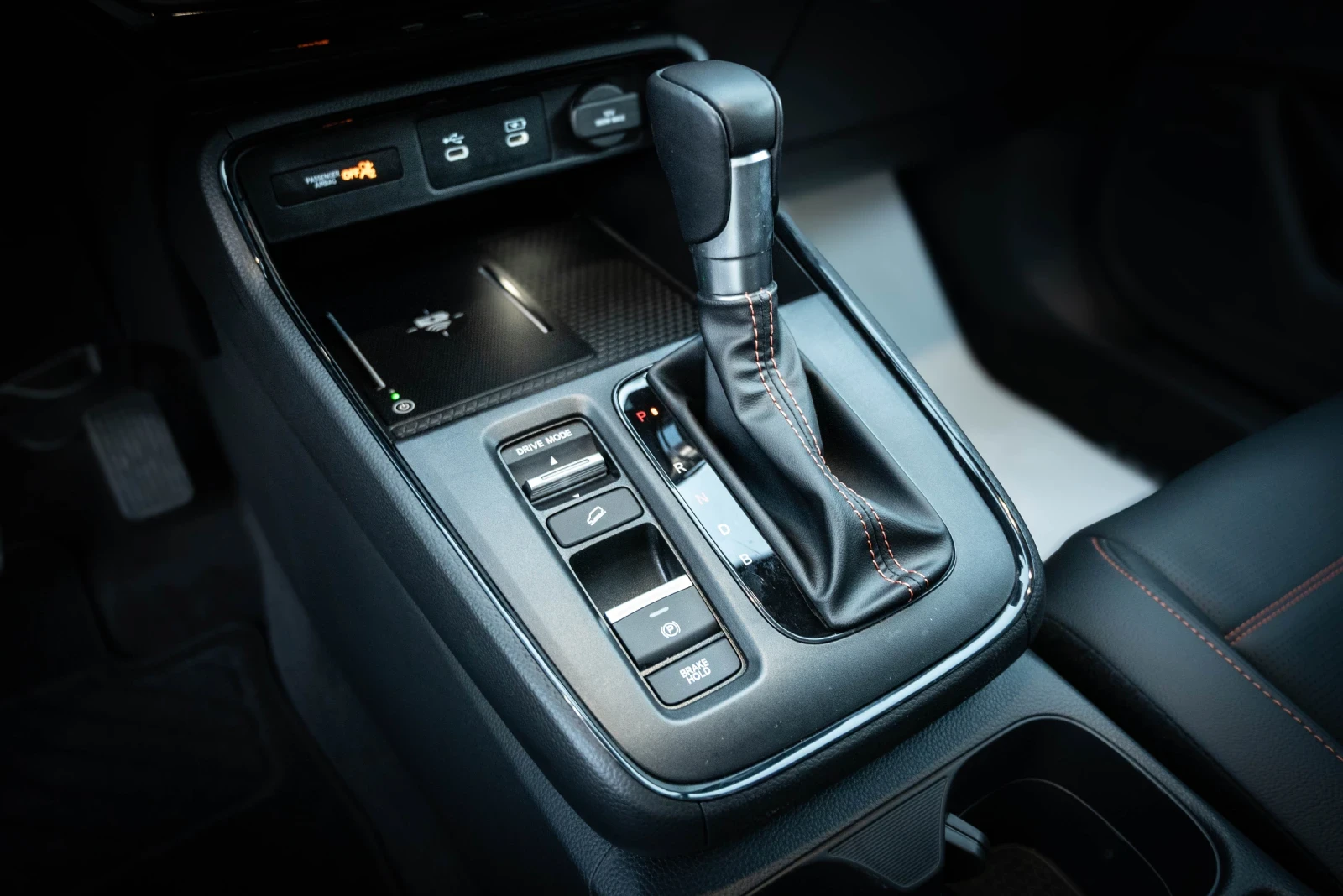 Honda Cr-v 2026 Hybrid Touring , снимка 11 - Автомобили и джипове - 55948324