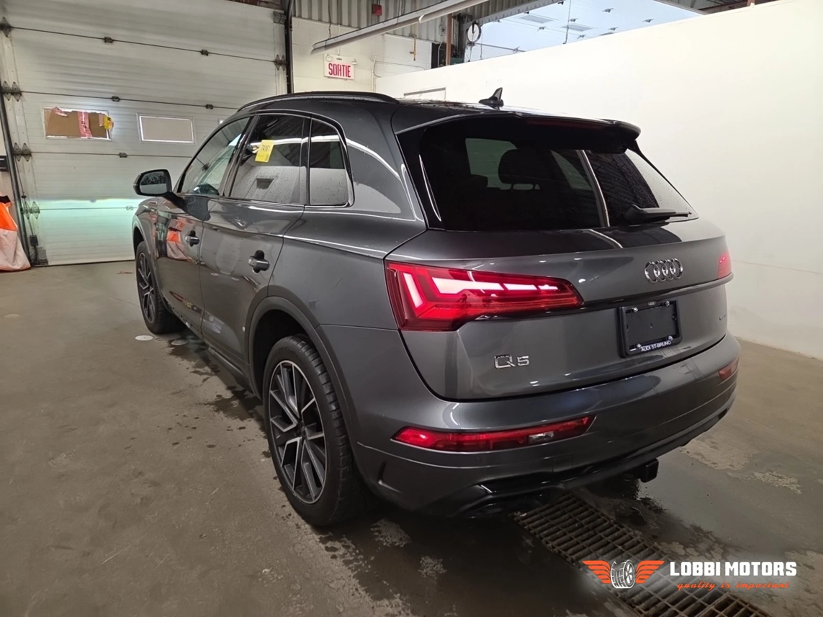 Audi Q5, снимка 4 - Автомобили и джипове - 56128956