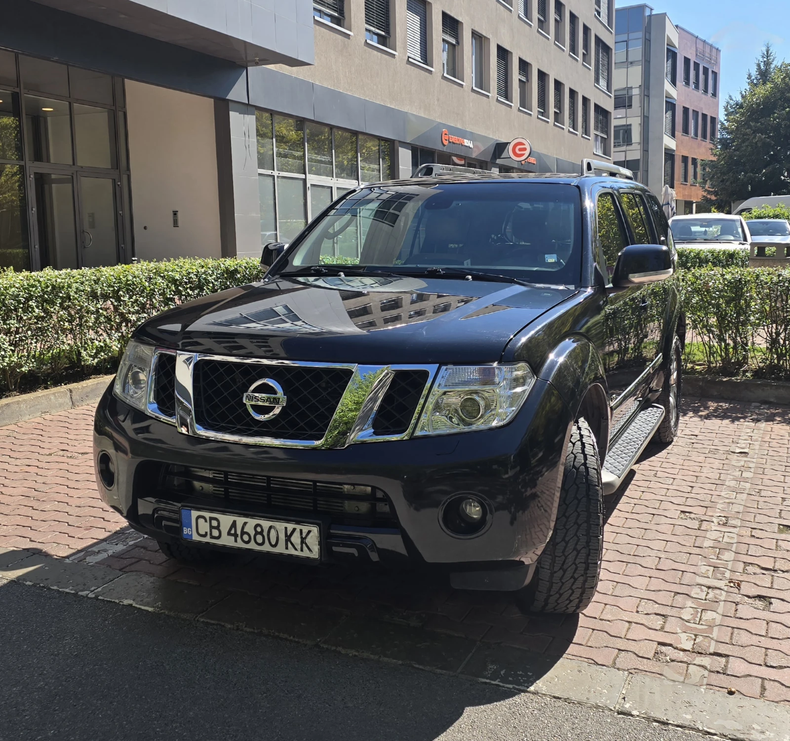 Nissan Pathfinder 3.0 V6 dCi 7 места