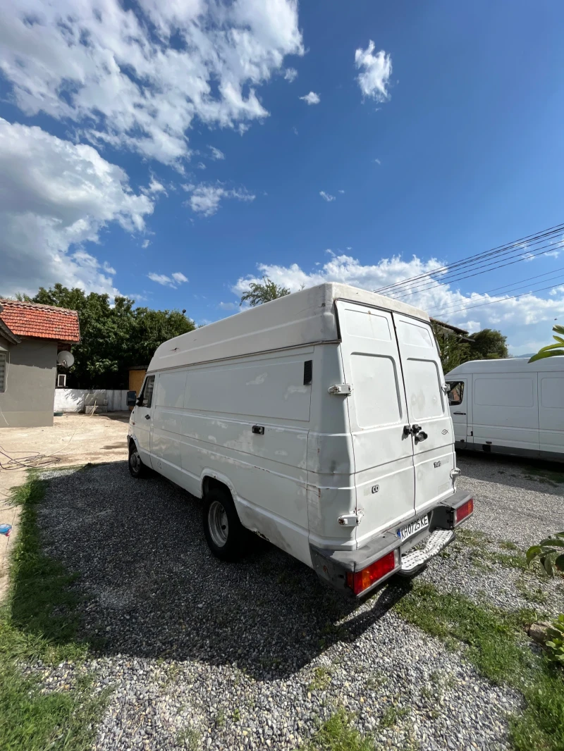 Iveco 3512 2.8, снимка 8 - Бусове и автобуси - 51773178