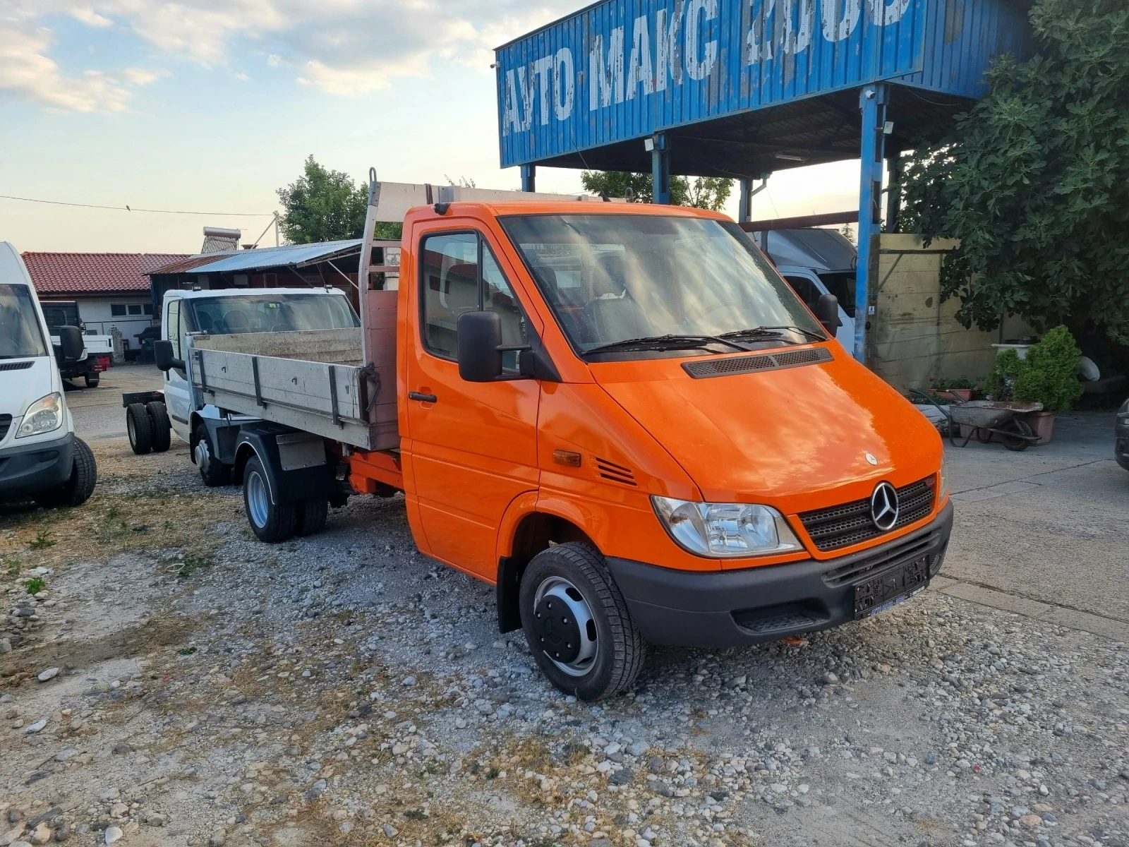 Mercedes-Benz Sprinter 416 самосвал - изображение 7