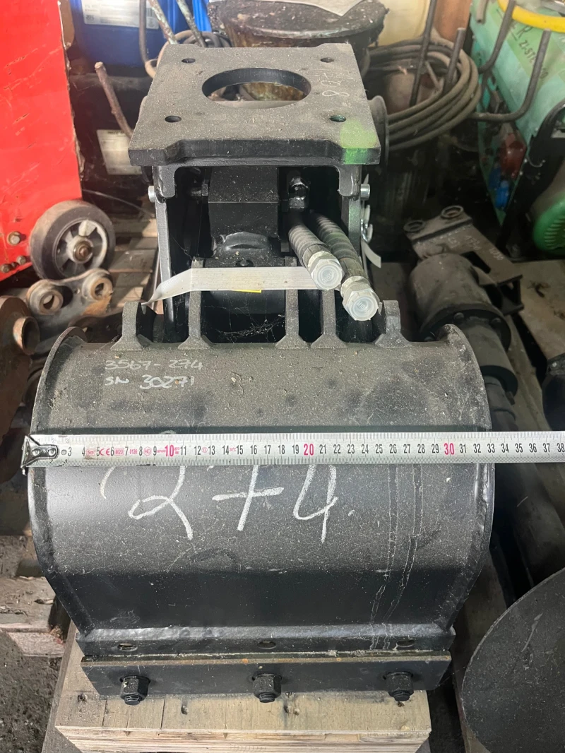 Автокран Друга марка Грайферни кофи, снимка 10 - Индустриална техника - 52216355