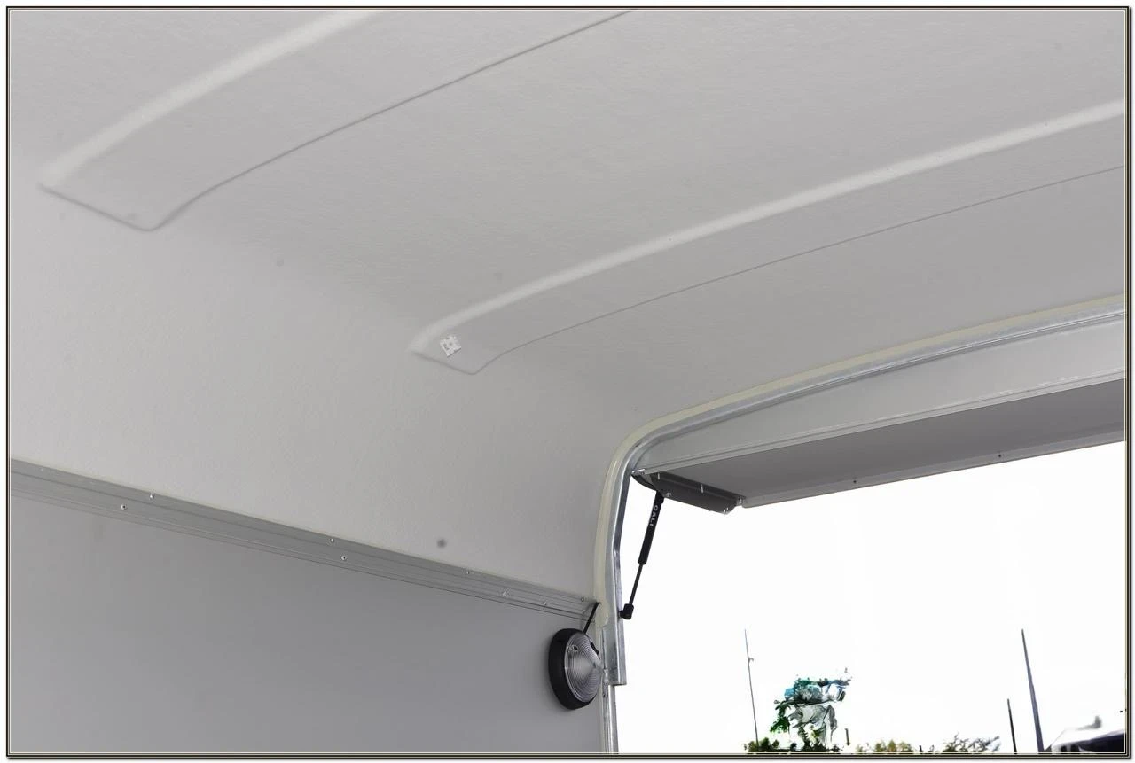 За автомобил Cheval  Liberte Debon C 400 НАЛИЧНО!!!, снимка 9 - Ремаркета - 54224793