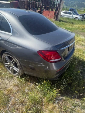 Mercedes-Benz E 300, снимка 6