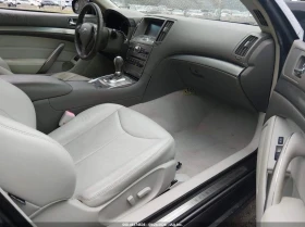 Infiniti G37, снимка 10