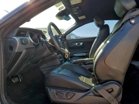 Ford Mustang Кожа* Подгрев* Keyless* Navi* Клип на мотор - 15165 € / 29660.16 лв. - 41709466 8