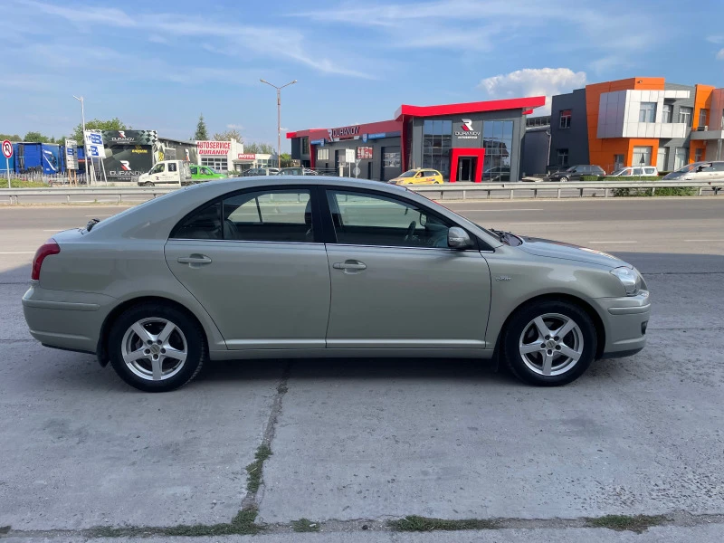 Toyota Avensis D4D-КОЖА-КЛИМА- НАВИГАЦИЯ-АВСТРИЯ, снимка 7 - Автомобили и джипове - 41414479