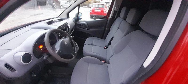 Peugeot Partner 1.6hdi, снимка 2 - Автомобили и джипове - 47587204