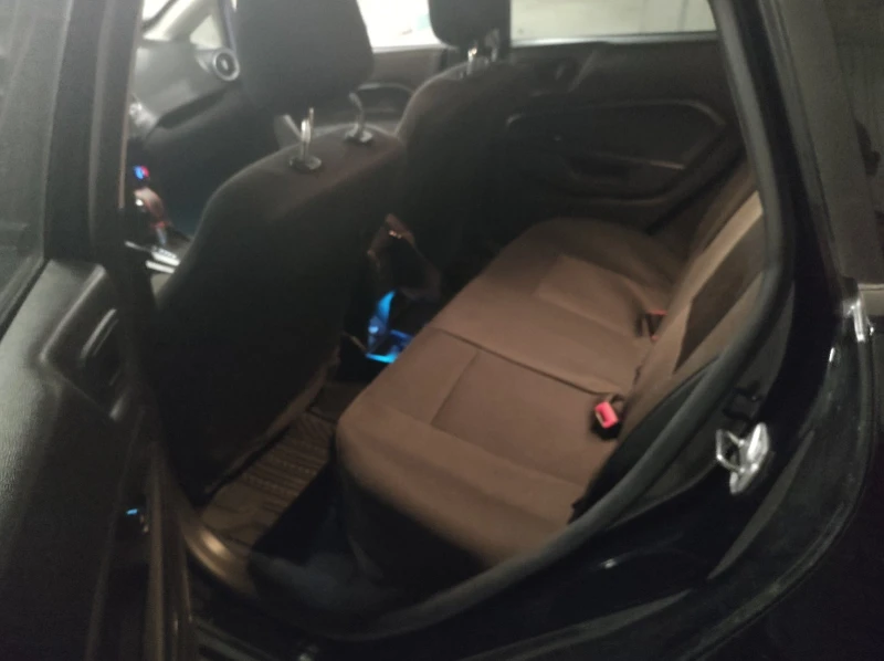 Ford Fiesta, снимка 11 - Автомобили и джипове - 52496004