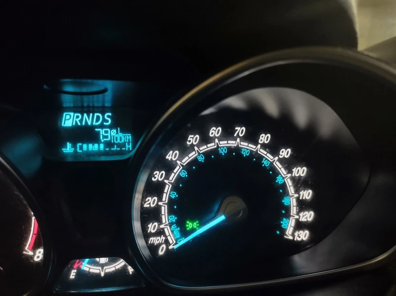 Ford Fiesta, снимка 3 - Автомобили и джипове - 52496004