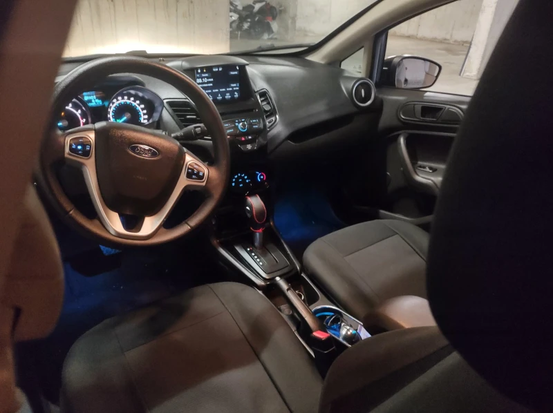 Ford Fiesta, снимка 6 - Автомобили и джипове - 52496004